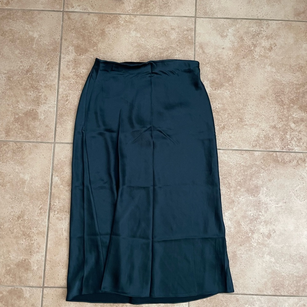 Woman’s skirt